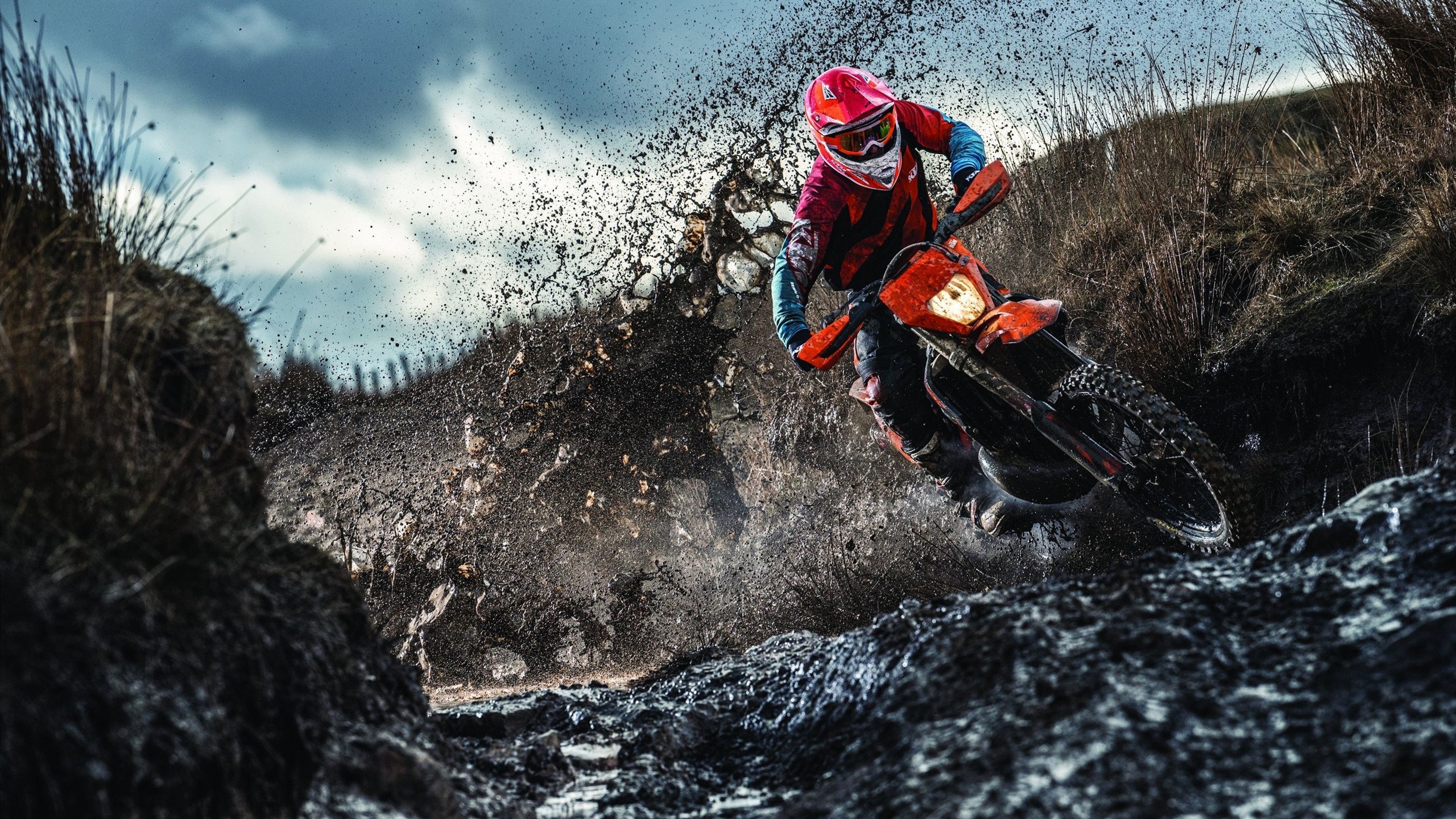 东契奇带领独行侠全力冲刺季后赛，东契奇36+9+11!独行侠拔刺